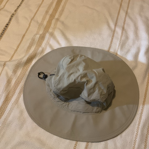 Columbia Bora Bora Booney II Hat - Picture 2 of 9